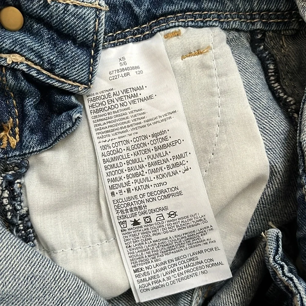 Levis levi’s size